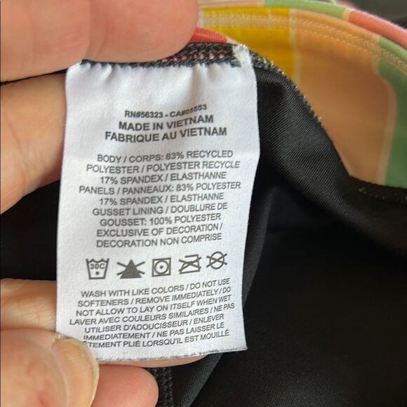 NIKE Dri-Fit Large Black Rainbow Cropped Leggings Compression Stretch Athletic - Picture 7 of 7